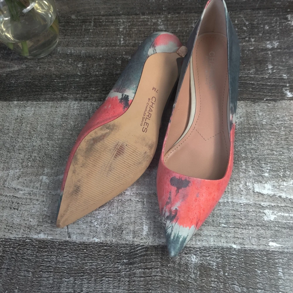Charles David leather tye dye kitten heels